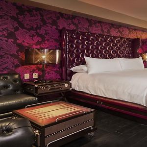 Classic King Room